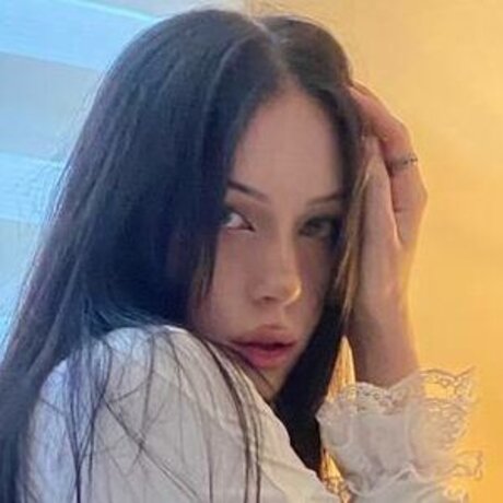 aswrinna nude actress img