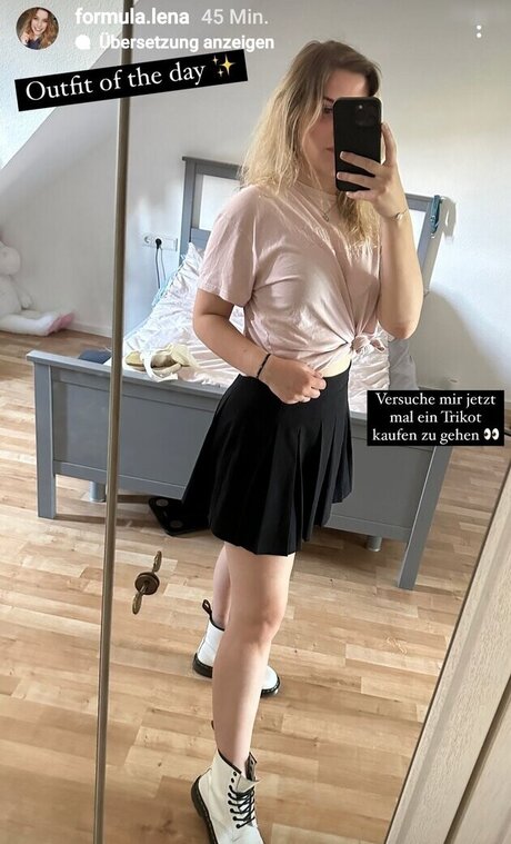 FormulaLena model nudes archive