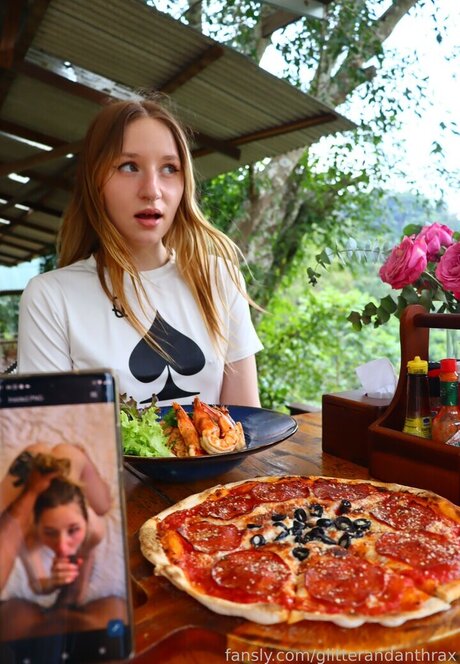 Glitterandanthrax pornstar beautiful archive