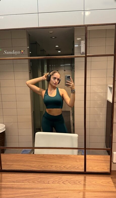 girlfriend onlyfans sexy nudes archive