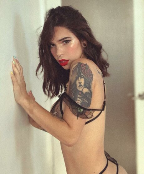 Yaithegemini perfect actress photo