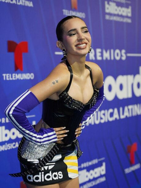 Domelipa erotic pornstar image