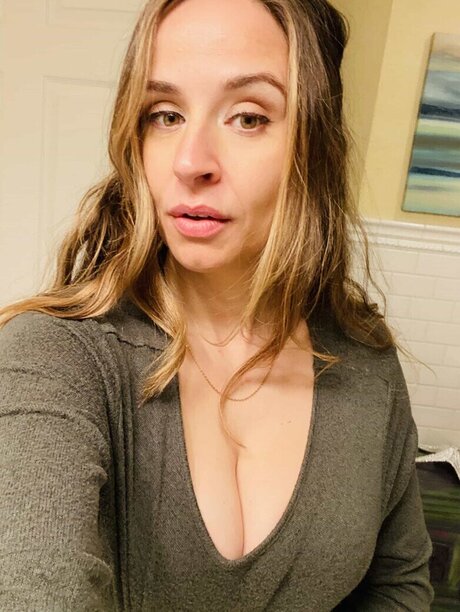 BellaSuede top profile image