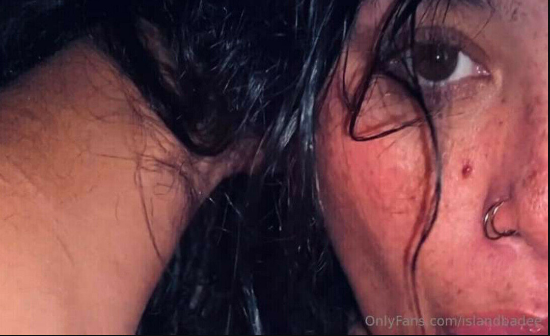 Island Badee star exclusive photos