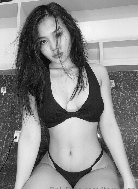 itsmearra star adult image