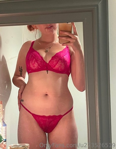 littleloka adult model image