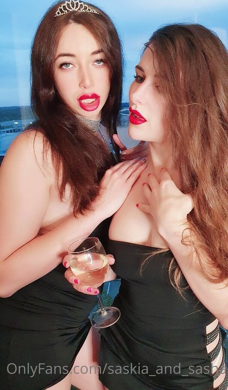 Saskia And Sasha model perfect galleries