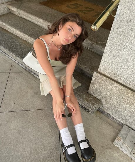 Sydney Melman pornstar nude galleries