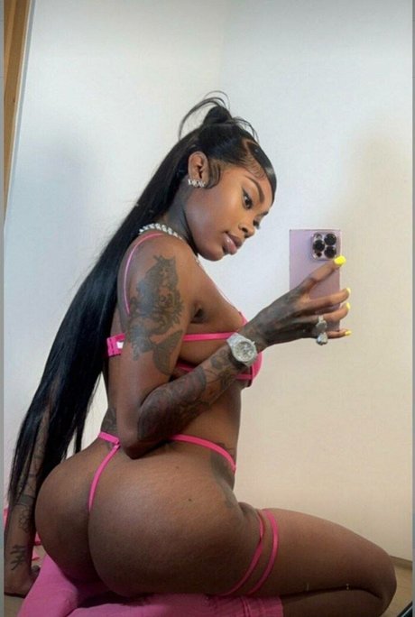 Asian Doll porn star image