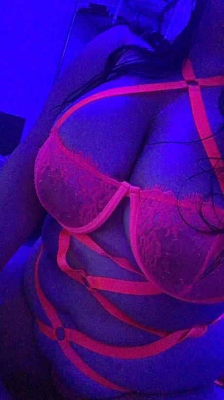 mamacitvizzy hot model images