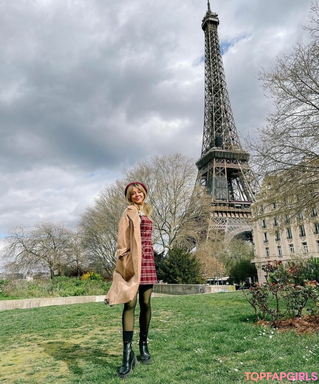 Lindsey Stirling free pornstar galleries