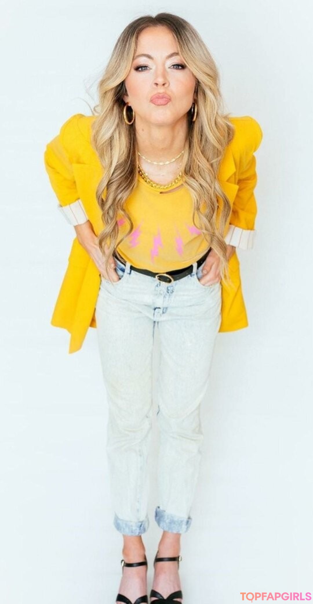 Lindsey Stirling nice actress image