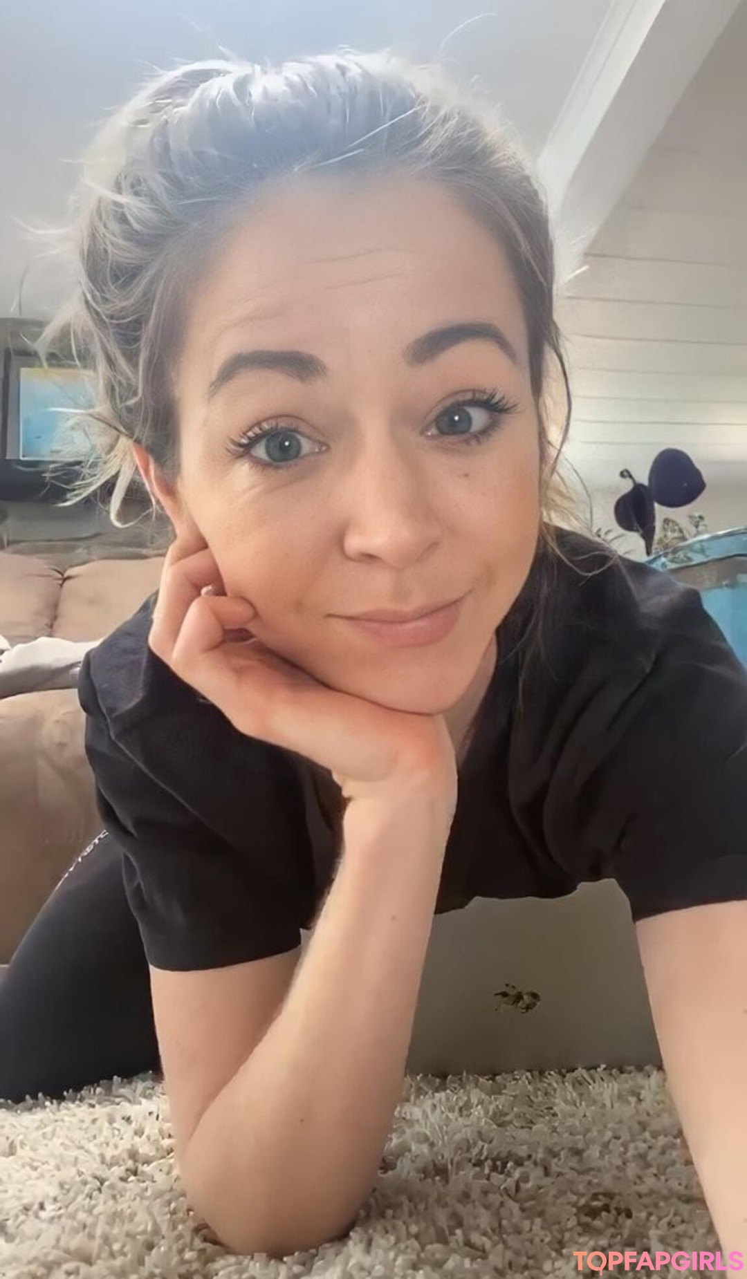 Lindsey Stirling nice actress pics