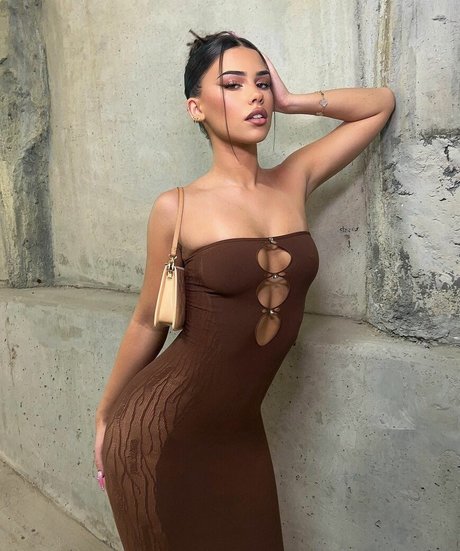 Leah Halton exclusive pornstar pictures