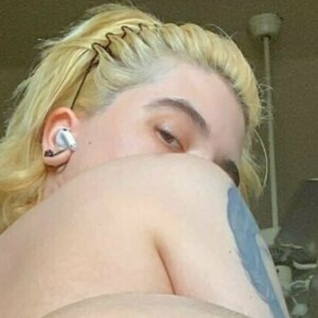 sage nova nice actress img