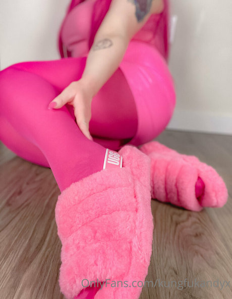 tiny onlyfans best photo