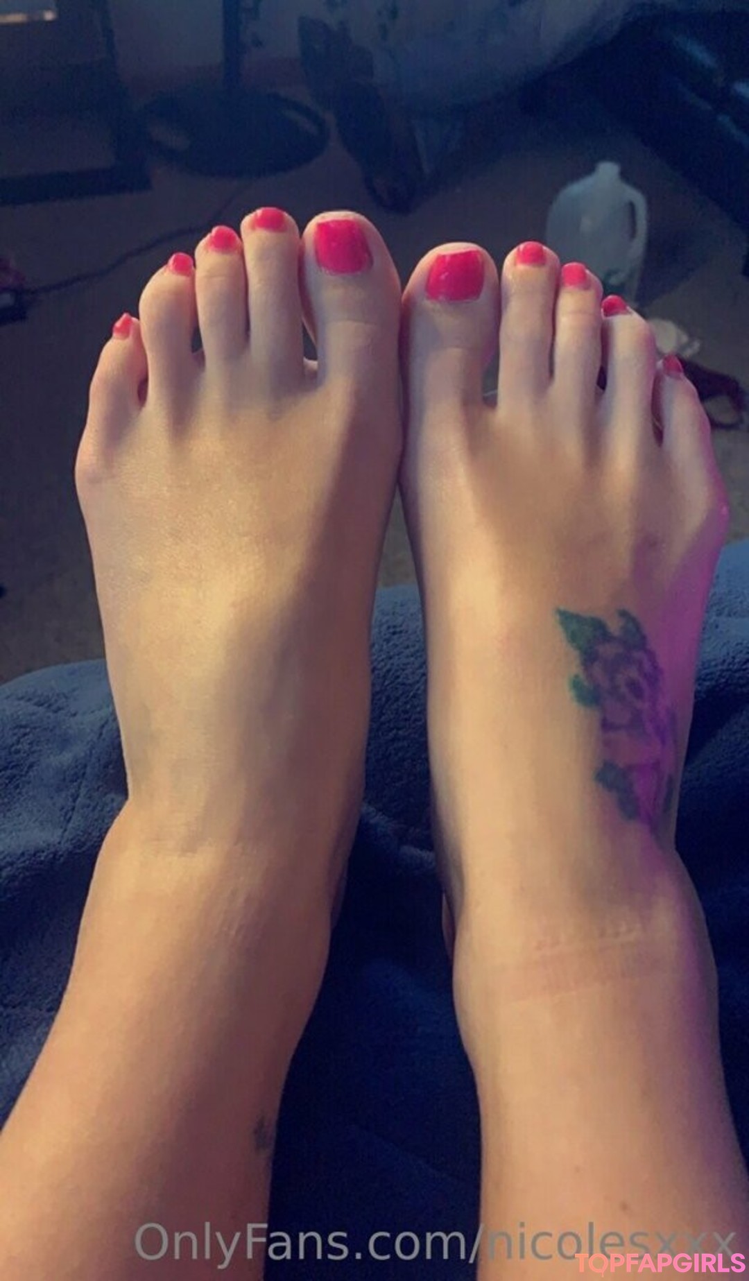 dripping wet pussy onlyfans hot naked gallery