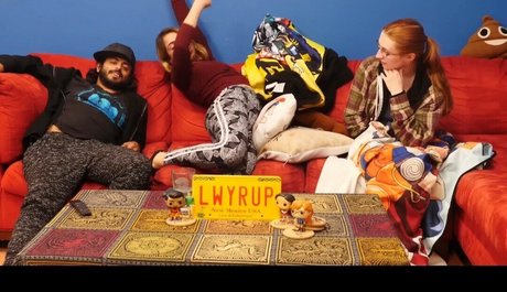 The Normies model free pic