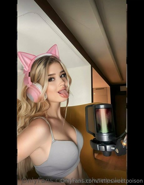 littlesweetpoison top model gallery