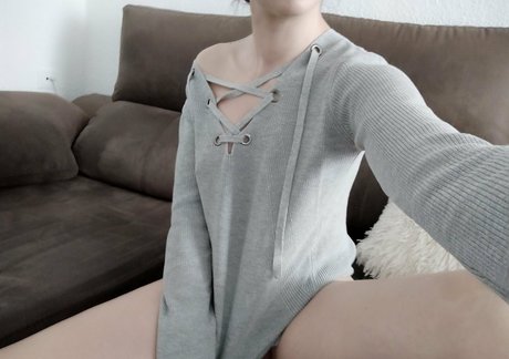 littlesweetpoison nice model pics