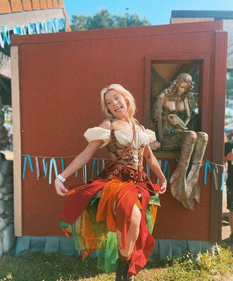 Courtney Miller star nudes pictures