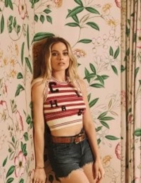 nerdy teen onlyfans art naked photo