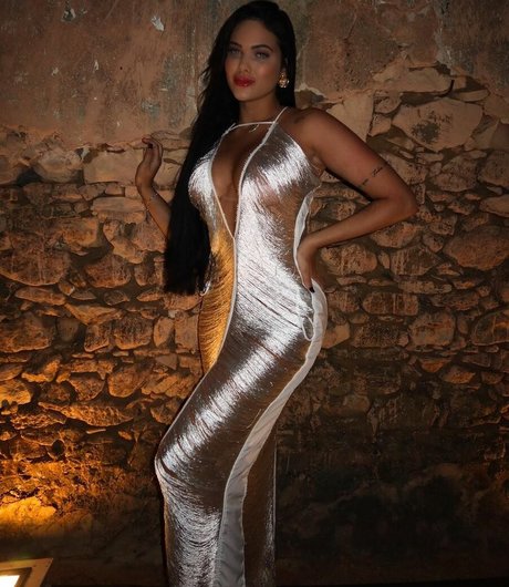 Emily Garcia star free archive