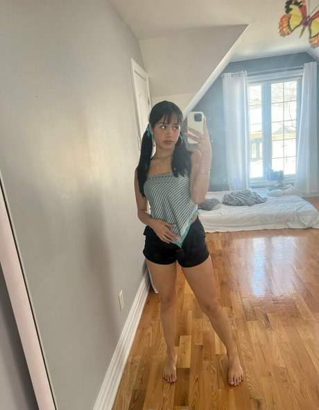 Sia ASMR pornstar free images