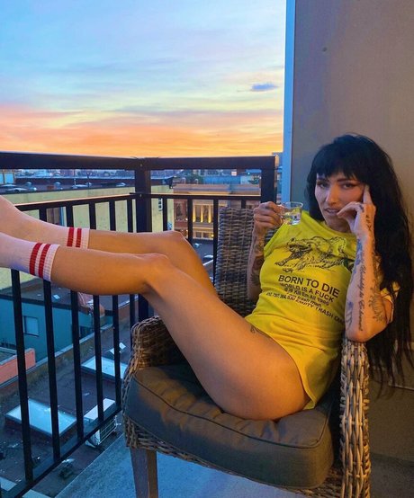 Lights Poxleitner model nude image