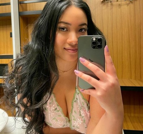 heybabyant model xxx photos