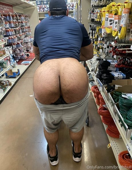 briefsbull erotic model image