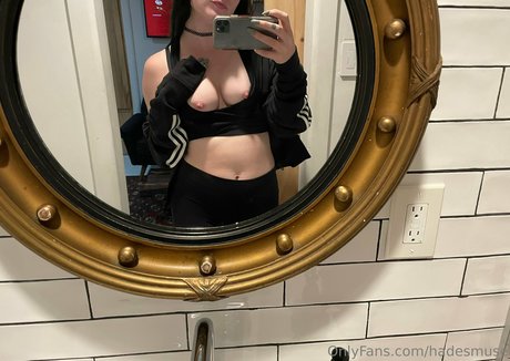 girlfriend onlyfans free image