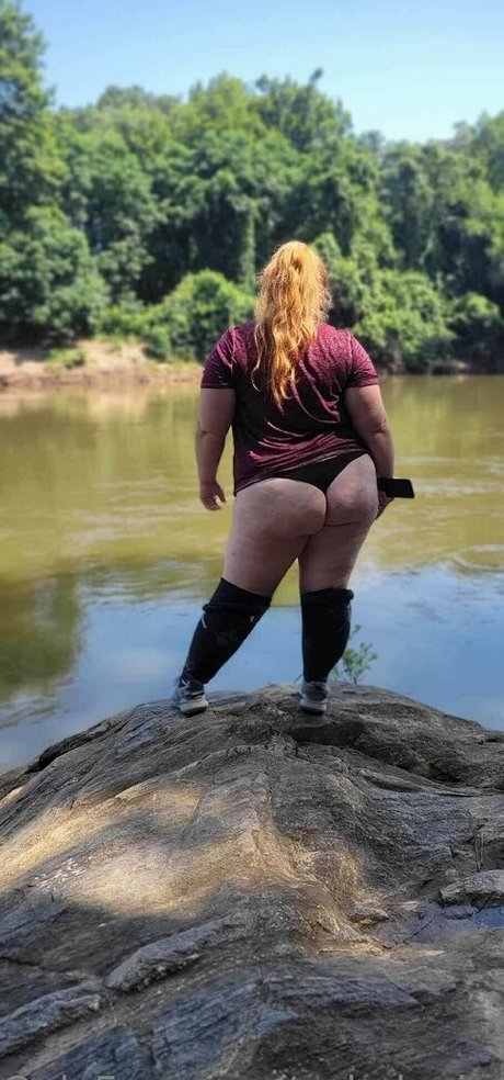 fat shemale onlyfans exclusive photo