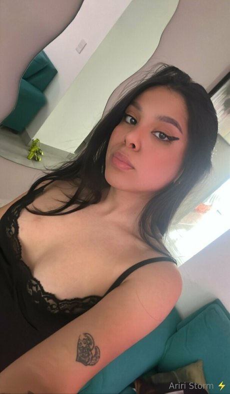 ariristorm adult actress pics