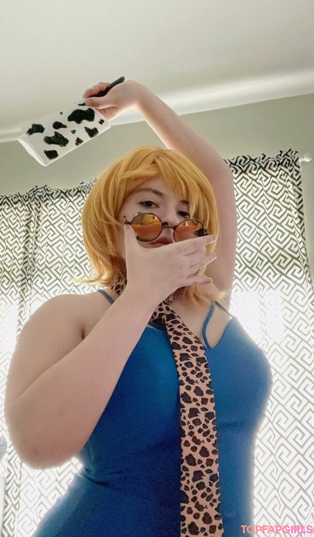 MegaMoeka model xxx archive