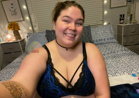 lavalampladyfree erotic actress pic