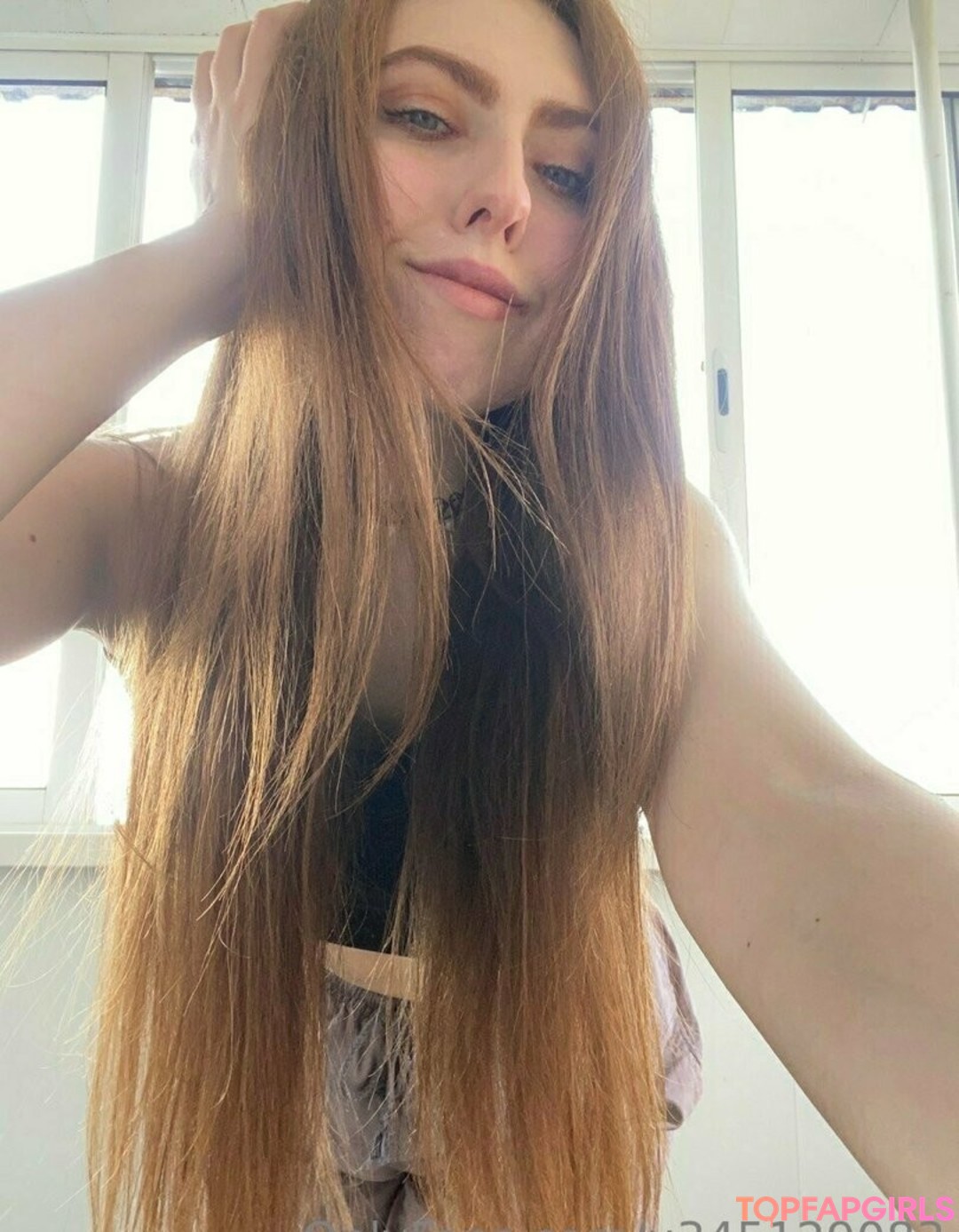 aerin emerald nudes actress images