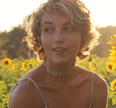 PixiePixelized pornographic model picture