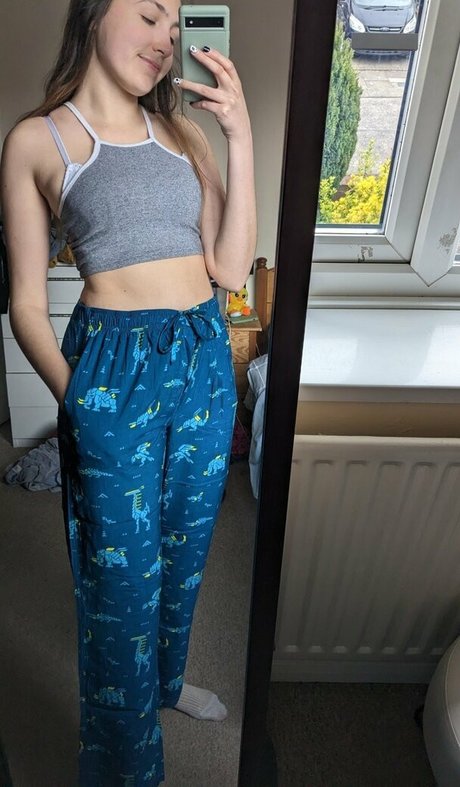 Ashton Matthews adult actress pictures