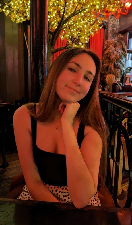 Ashton Matthews model nice pictures