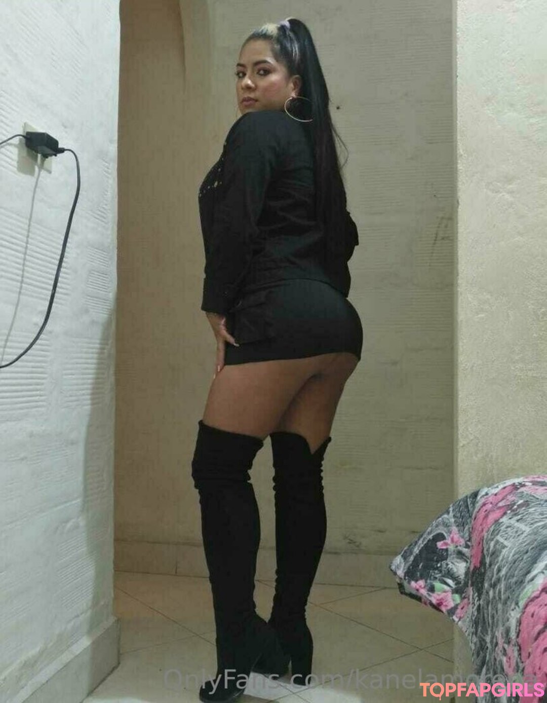 kanelamorena model nudes pic