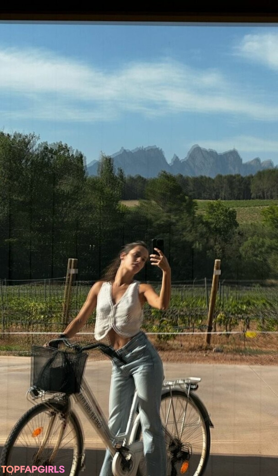 Francesca Pey model exclusive image