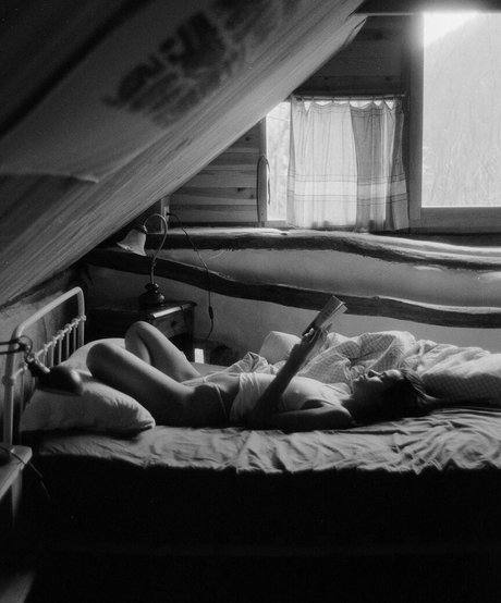 Francesca Pey star art pics