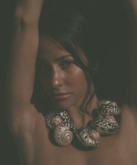 Francesca Pey pornstar sexy pics