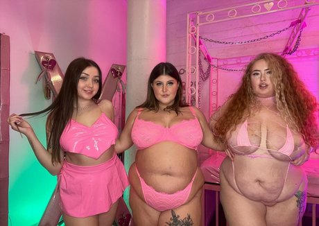 stepdaughter onlyfans nude pic