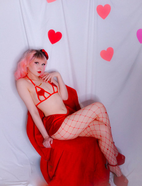 lawlietigerpony sex actress image