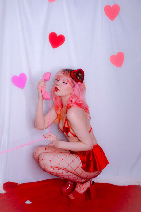 lawlietigerpony model xxx archive