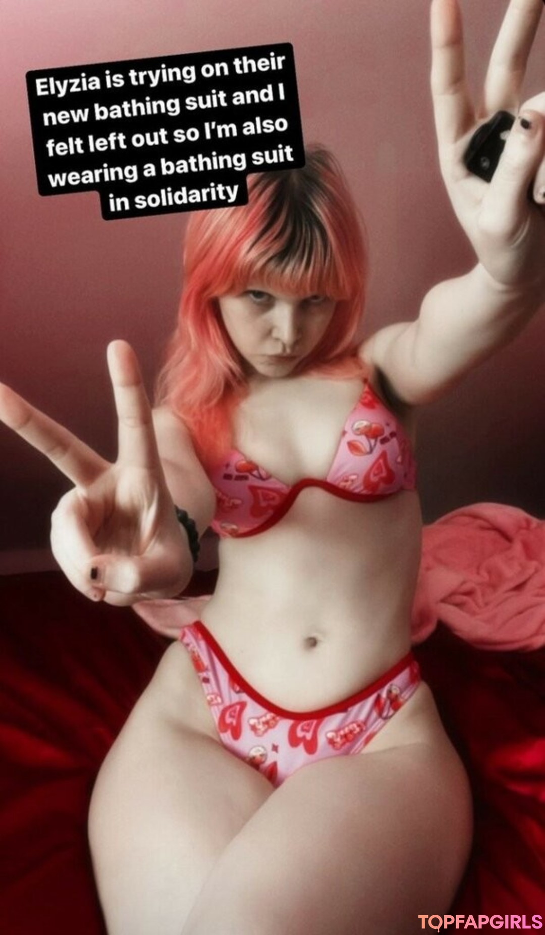 lawlietigerpony hot model pictures