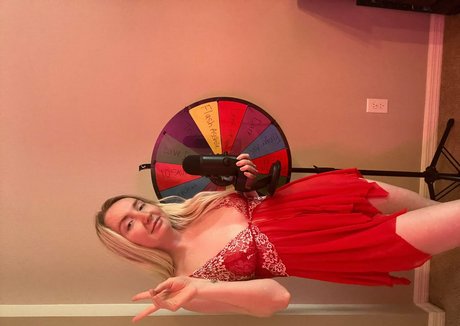 Eevee Bee exclusive actress pics