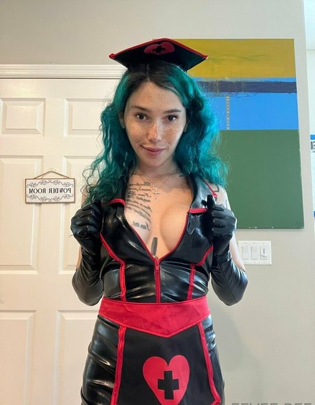 Eevee Bee model pretty archive